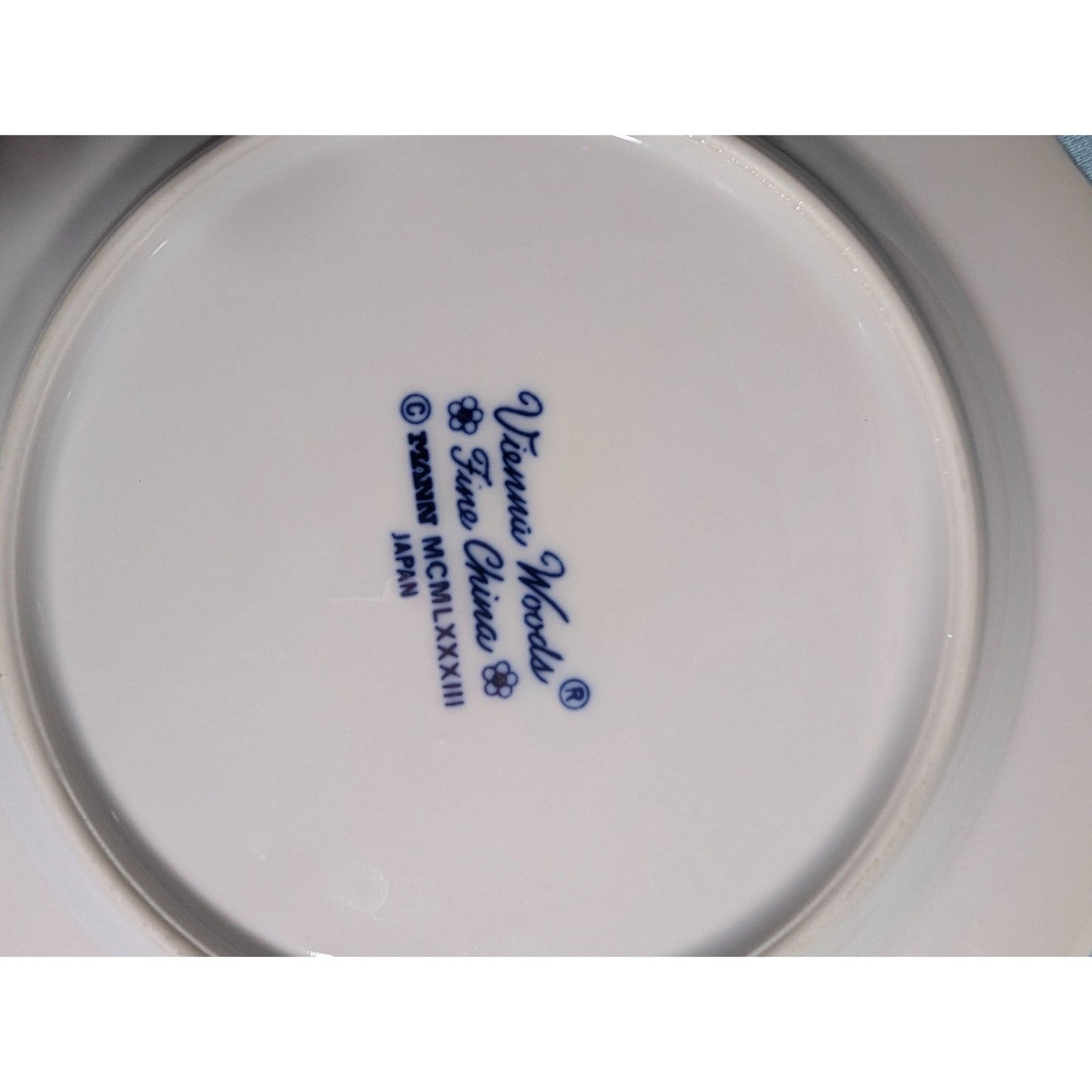 Vienna Woods Blue Onion Fine China (1) 10.25" Dinner Plate
