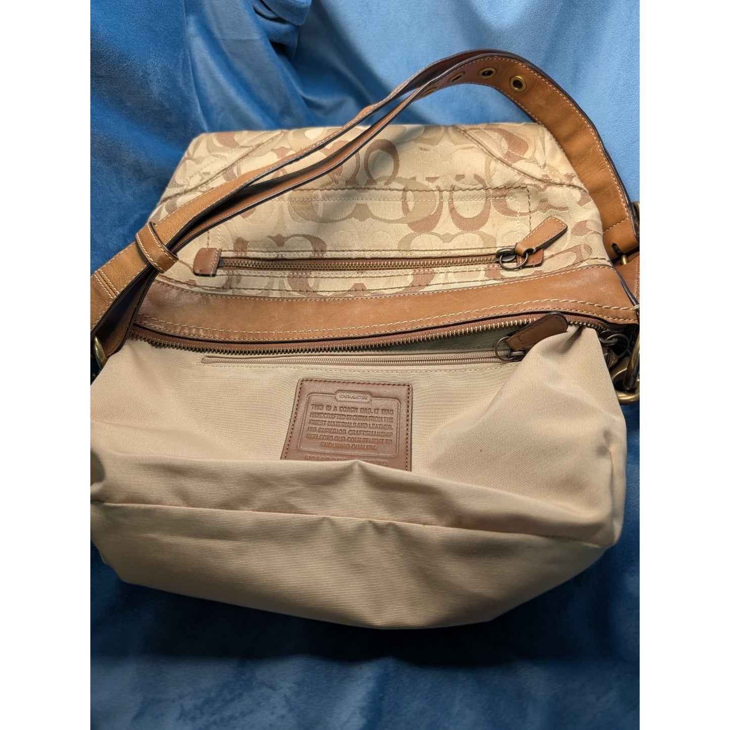 COACH F10379 Shoulder Bag Beige Canvas Leather Adjustable Strap 2 Way Y2K