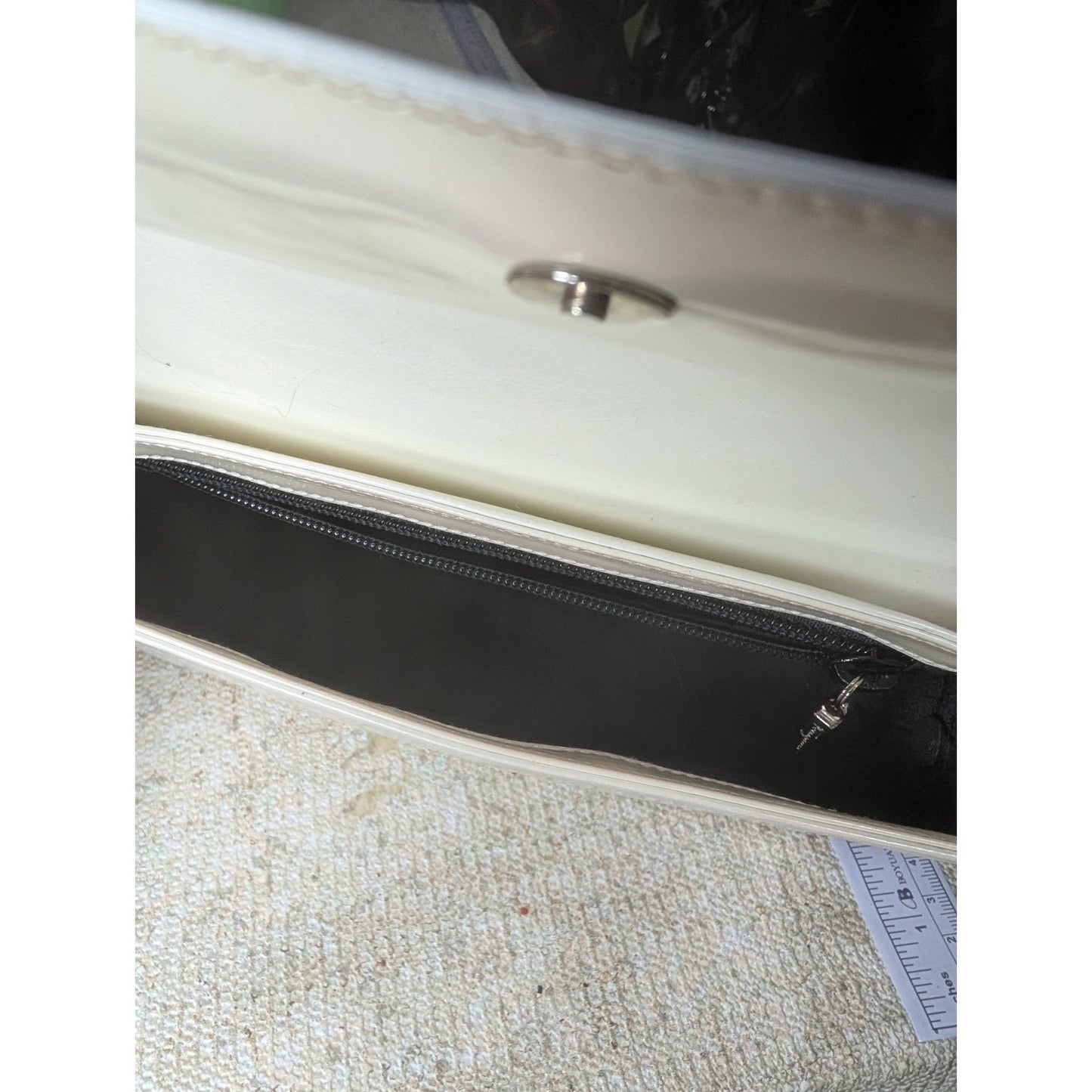 VTG Salvatore Ferragamo Pearl Patent Leather Evening Bag Silver Gancini Accents