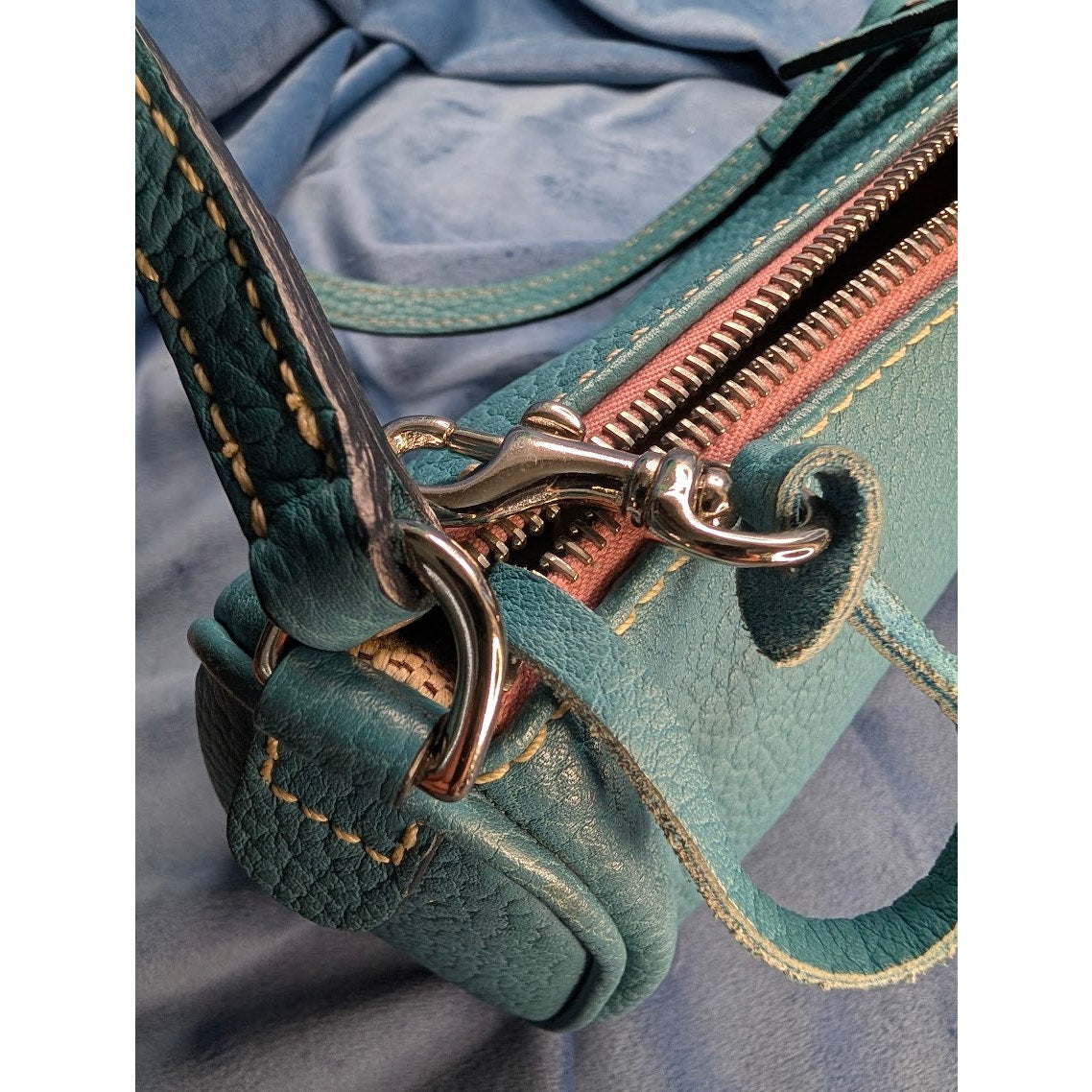 Dooney & Bourke Pouch/Wristlet Teal Pebbled Leather Chrome