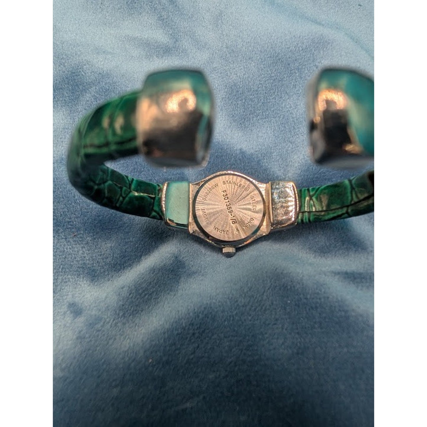 Ladies Watch Green Embossed Vinyl Bangel Quartz Japanese Movement-Keeps Time