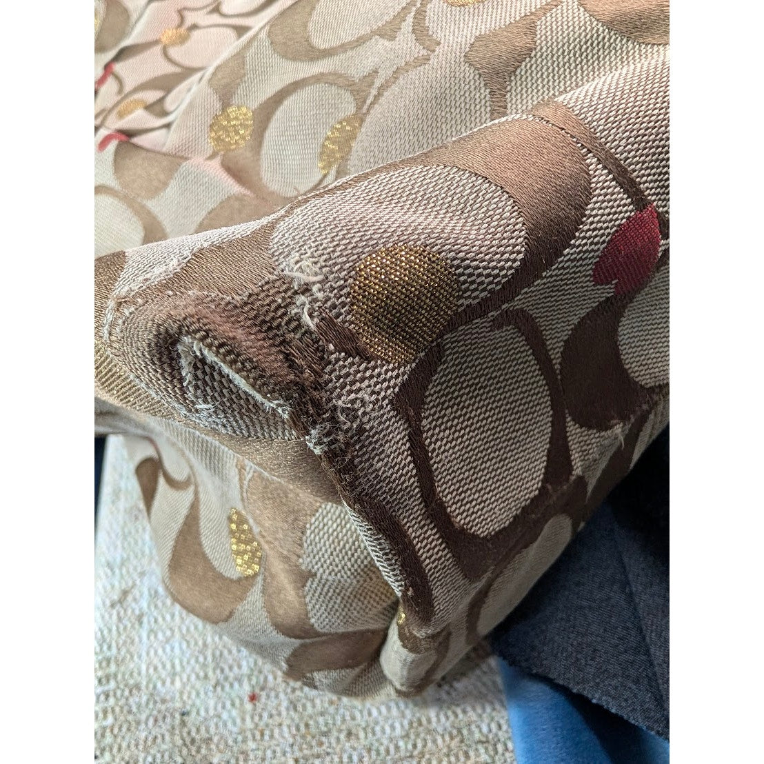Coach Poppy Glam Shoulder Tote F16289 Khaki Signature Red Patent